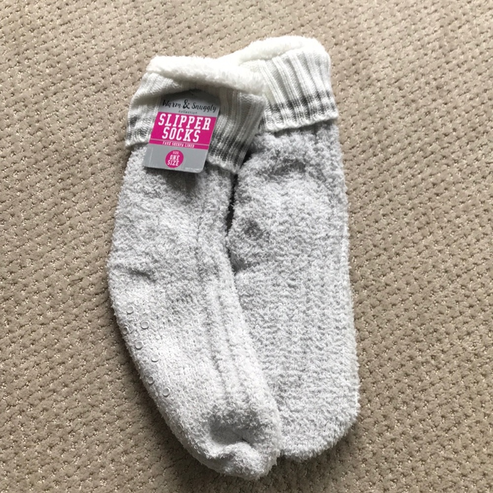 NWT, Warm&Snuggly Slipper socks